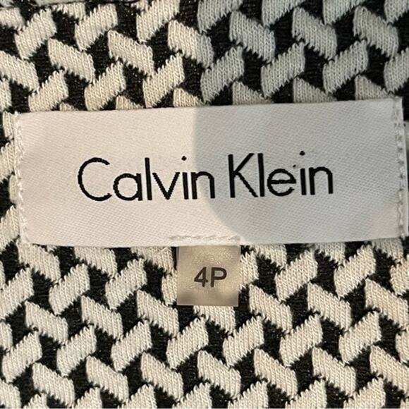 Calvin Klein Black White‎ Basketweave Coastal Grandma Ruffle Jacket NWOT Size 4P - Picture 8 of 11